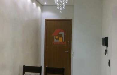 Imagem: O apartamento possui 2 Dormitórios, 1 Banheiro, 2 Vagas na