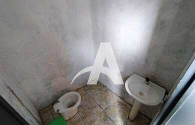 Imagem: A casa possui 1 Banheiro, 110m² de Área e está localizado