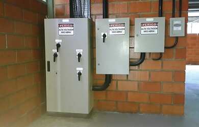 Imagem 7: Galpão para aluguel e venda tem 1000 metros quadrados - Itaipava - Petrópolis/RJ