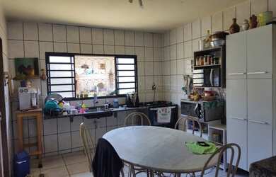 Imagem 5: Casa no Taiaman em UBERLÂNDIA - MG