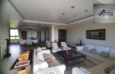 Imagem: O apartamento possui 4 Dormitórios, 5 Banheiros, 4 Vagas na