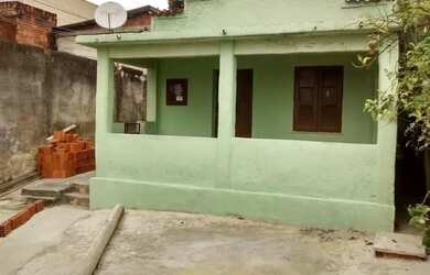 Imagem: A casa possui 1 Dormitório, 1 Banheiro, 40m² de Área e está