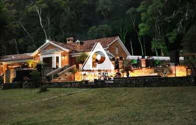 Imagem: Casa no Alto da boa Vista com 4 quartos, espaço gourmet, lareira