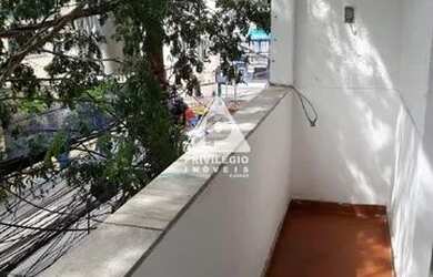 Imagem: O apartamento possui 3 Dormitórios, 1 Banheiro, 120m² de Área