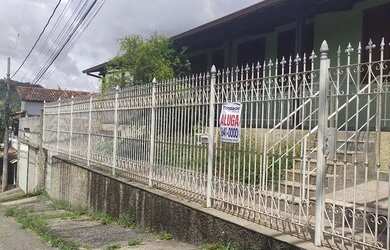 Imagem 1: Casa em Santa Luzia. Varanda, 2 Vagas na garageme4 Dormitórios