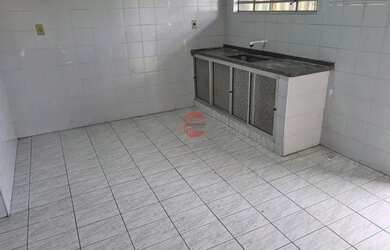 Imagem: A casa possui 2 Dormitórios, 1 Banheiro, 70m² de Área e