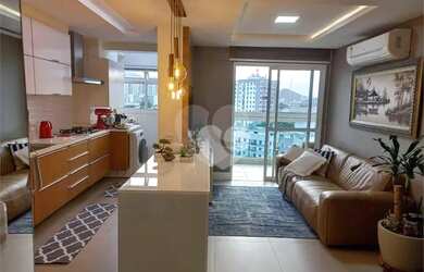 Imagem: A casa em condomínio possui 3 Dormitórios, 2 Banheiros, 2