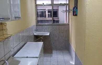 Imagem: O apartamento possui 2 Dormitórios, 1 Banheiro e 80m² de Área