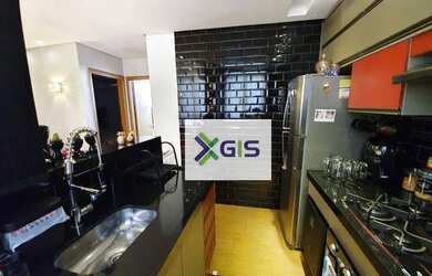 Imagem: O apartamento possui 2 Dormitórios, 1 Banheiro, 1 Vaga na garagem