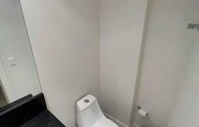 Imagem 6: Locação Anual. Piscina, Área de serviço, 144m² de Áreae4 Vagas na...