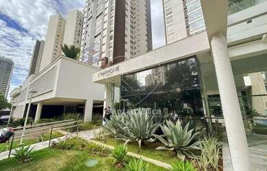 Imagem: O apartamento possui 3 Dormitórios, 2 Banheiros, 3 Vagas na