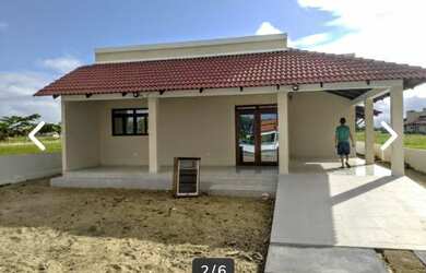 Imagem: A casa em condomínio possui 3 Dormitórios, 2 Banheiros, 3