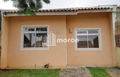 Imagem: A casa possui 2 Dormitórios, 1 Banheiro, 1 Vaga na garagem