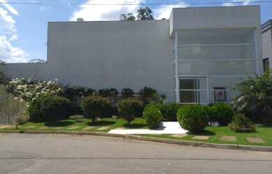 Imagem: A casa em condomínio possui 3 Dormitórios, 5 Banheiros, 4