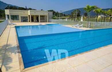 Imagem 3: Lote em condomínio PARCELADOS, possui 240 metros quadrados em Maricá...