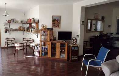 Imagem: O apartamento possui 3 Dormitórios, 4 Banheiros, 2 Vagas na