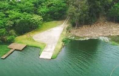 Imagem: O terreno está localizado em Fazenda Santa Lúcia, Americana