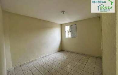 Imagem: A casa possui 1 Dormitório, 1 Banheiro, 113m² de Área e está