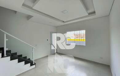 Imagem: A casa em condomínio possui 2 Dormitórios, 3 Banheiros, 1