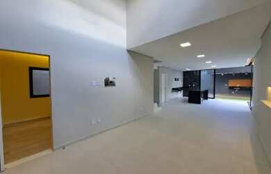 Imagem 2: Linda Casa - Floradas do Paratehy Urbanova - 4 Quartos 2 suítes sendo...