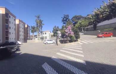 Imagem: O apartamento possui 3 Dormitórios, 2 Banheiros, 1 Vaga na