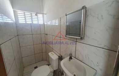 Imagem: O apartamento possui 2 Dormitórios, 2 Banheiros, 60m² de Área