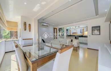 Imagem: O apartamento possui 3 Dormitórios, 2 Banheiros, 2 Vagas na