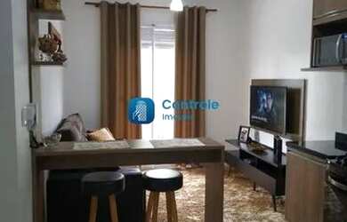 Imagem: O apartamento possui 2 Dormitórios, 1 Banheiro, 1 Vaga na garagem