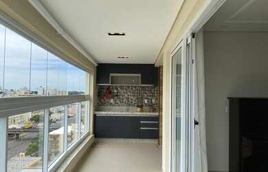 Imagem: O apartamento possui 4 Dormitórios, 5 Banheiros, 3 Vagas na