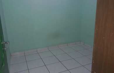 Imagem 2: Aluga-se uma casa. 2 Dormitórios