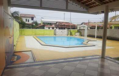 Imagem: A casa possui 2 Dormitórios, 2 Vagas na garagem e está localizado