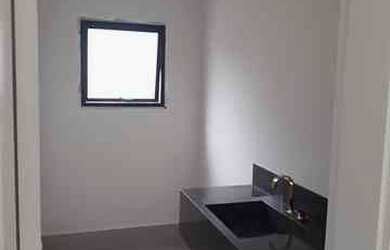 Imagem 6: CASA NOVA ALTO PADRÃO. Piscina, Churrasqueira, Área de serviçoeLareira