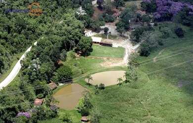 Imagem 2: Sítio 26 Alqueires, asfalto na porta, Bairro Bonsucesso, SJCampos