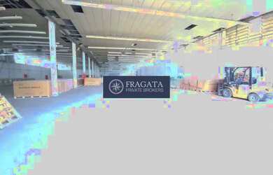 Imagem: O depósito possui 5 Vagas na garagem, 5.000m² de Área e