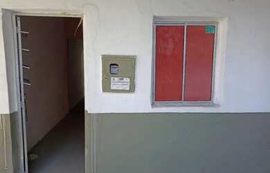 Imagem: A casa possui 1 Dormitório, 1 Banheiro, 35m² de Área e está