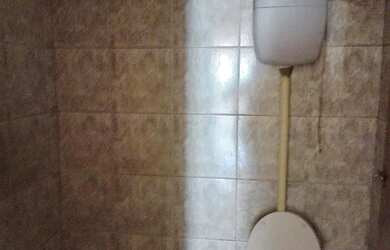 Imagem 3: Casa na Parangaba 600,00. Área de serviço, 1 Banheiroe1 Dormitório