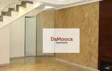 Imagem: A casa possui 3 Dormitórios, 4 Banheiros, 2 Vagas na garagem