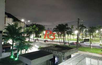 Imagem: O apartamento e possui 4 Dormitórios, Suítes, 2 Banheiros