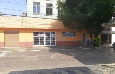 Imagem: O depósito possui 758m² de Área e está localizado em Parque