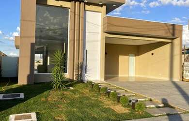 Imagem: A casa em condomínio possui 3 Dormitórios, 4 Banheiros, 4