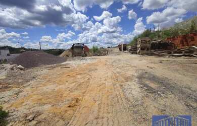 Imagem: O terreno possui 616m² de Área e está localizado em Setor