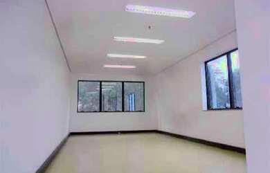 Imagem: O depósito possui 1 Vaga na garagem, 50m² de Área e está