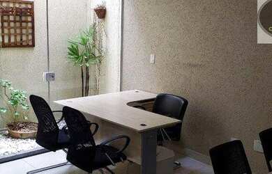 Imagem: O depósito possui 30m² de Área e está localizado em Vila