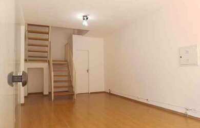 Imagem: O depósito possui 64m² de Área e está localizado em Barueri