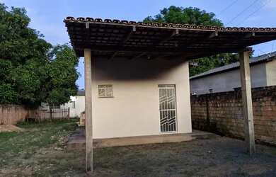 Imagem: A casa possui 1 Dormitório, 1 Banheiro e está localizado