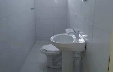 Imagem 4: Alugo casa no Boqueirão. Área de serviço, 1 Vaga na garageme2 Dormitórios