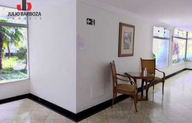 Imagem 6: Apartamento com 2 dormitórios, banheiro social, banheiro serviço, sacada,...