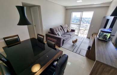 Imagem: O apartamento possui 1 Dormitório, 1 Banheiro, 1 Vaga na garagem