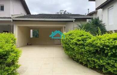 Imagem: A casa em condomínio possui 3 Dormitórios, 4 Banheiros, 4