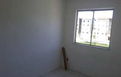 Imagem: O apartamento possui 2 Dormitórios, 1 Banheiro e 2 Vagas na